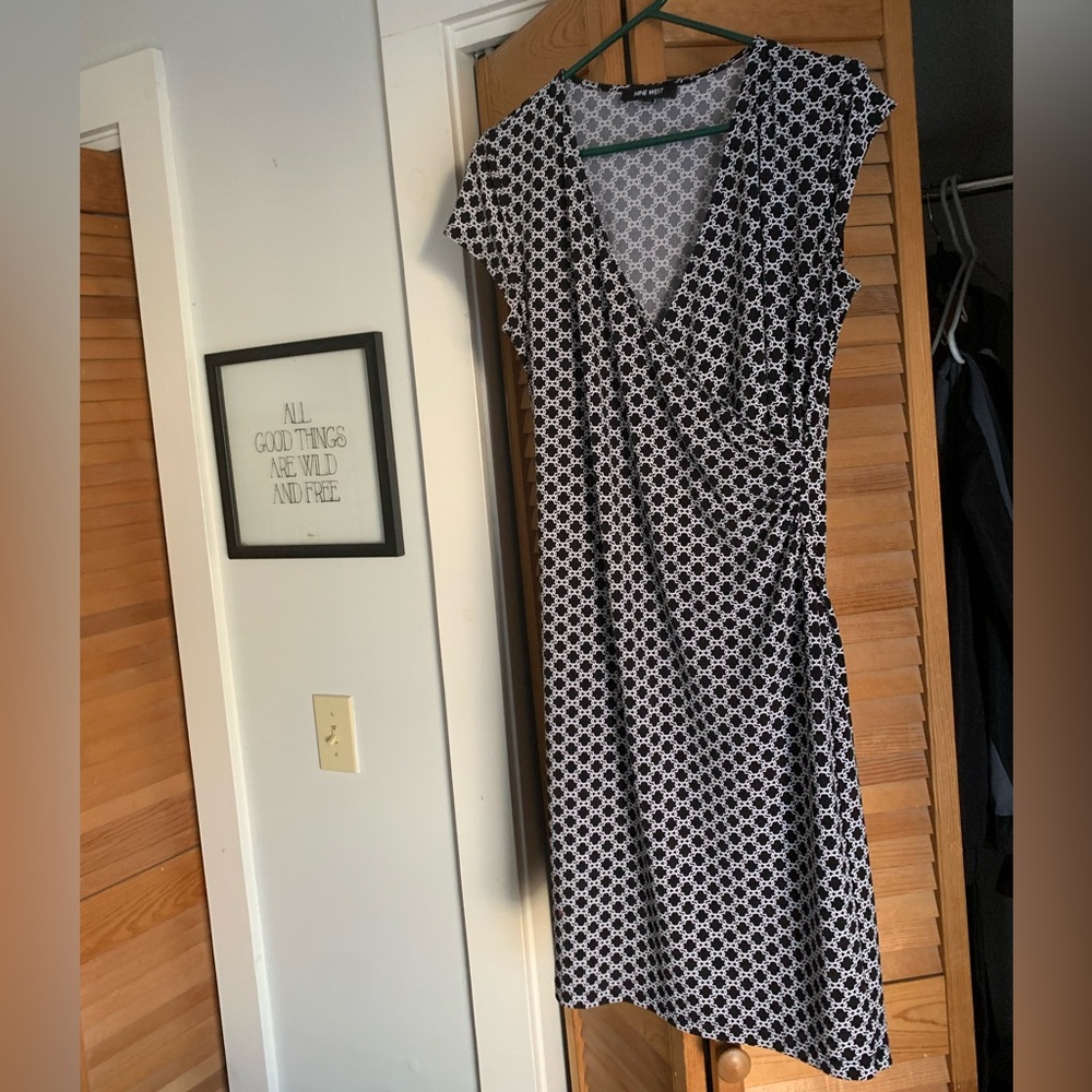 Nine West Black and White Patterned Midi Dress sz Medium